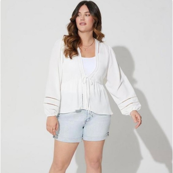 Torrid Women’s Plus Textured Woven Trim Inset Ivory Kimono - 1X - Picture 3 of 11